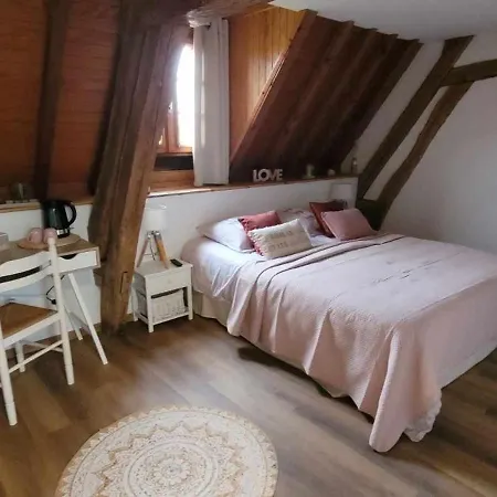 Au Relais Des Diligences 3* Mezieres-en-Vexin