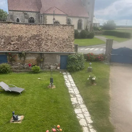 Au Relais Des Diligences 3*
