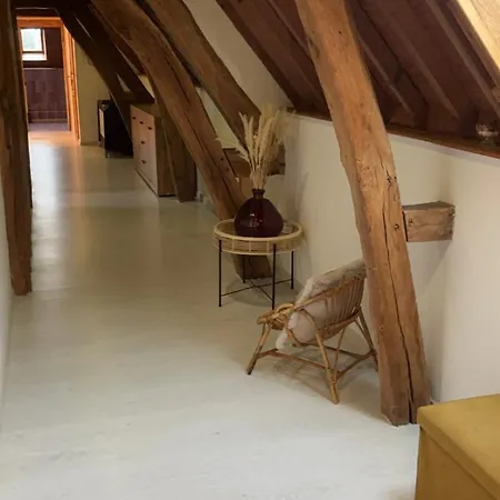 Au Relais Des Diligences Bed and Breakfast Mezieres-en-Vexin